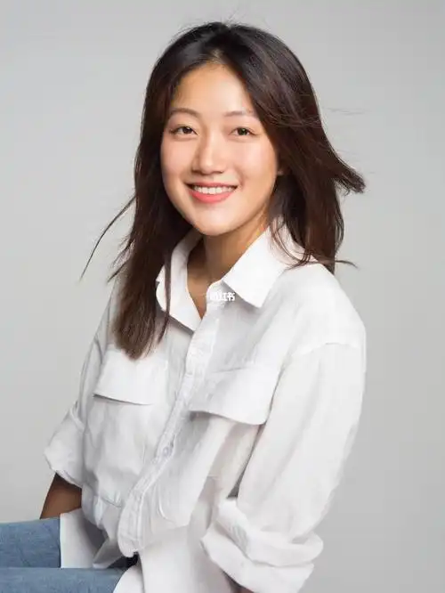 快23了才喜提第一张工作大头照0969