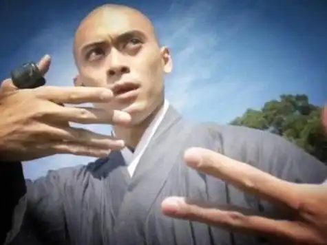 在《天龙八部》中,萧峰,虚竹,段誉谁的武功更高?