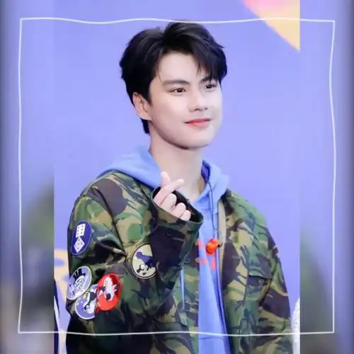 【陈炳林ohm】这是什么人间宝藏男孩,泰迪比心7815合集_哔哩哔哩