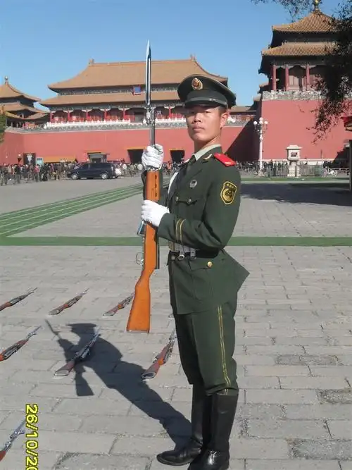 长靴护卫 - 雄性世界 爷们的空间 - 男靴天地