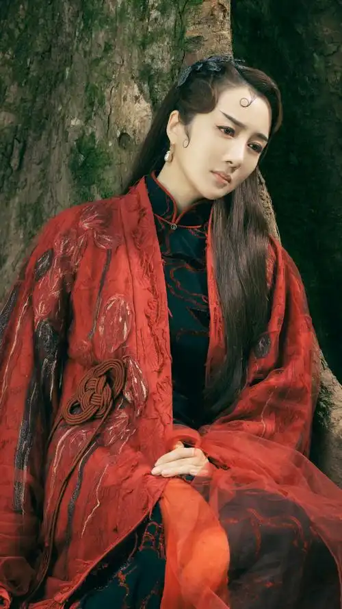 司藤 苅族 李依晓