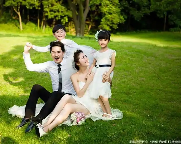 全家福照片-全家福图片-全家福素材