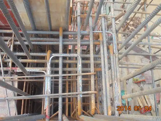 防雷接地这样焊接对不对,如果不对有什么问题?