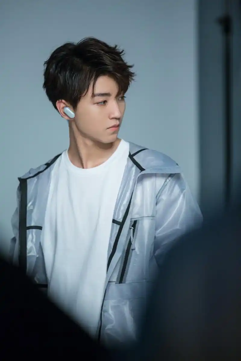 王俊凯主演电影《749局》讲述了一个少年成长冒险的热血故事