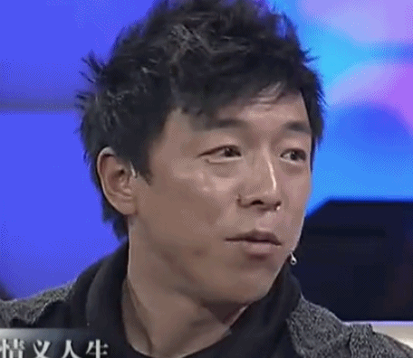 黄渤交谈逗比搞笑gif动图_动态图_表情包下载_soogif