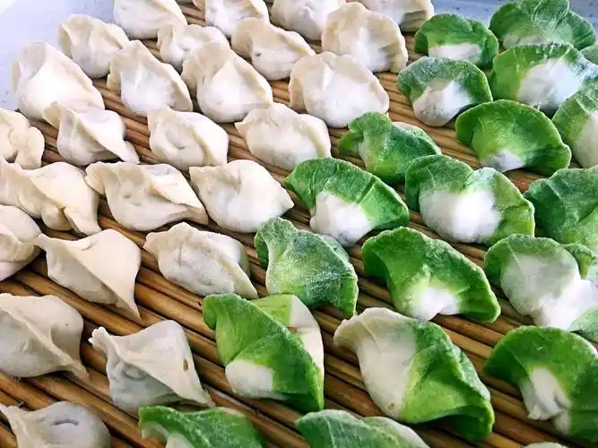 形状各异的饺子!