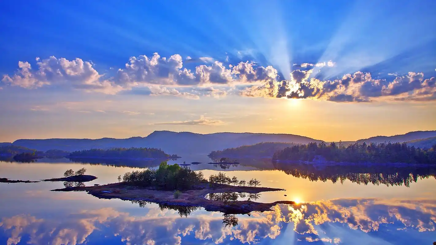 唯美好看的蓝色风景图片桌面壁纸