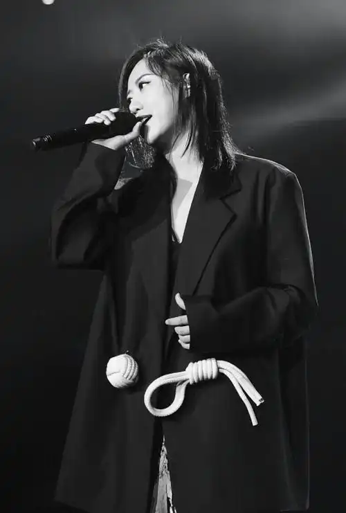 陈粒- 堆糖,美图壁纸兴趣社区