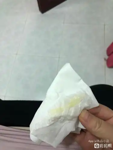 稠,外阴部呈干燥状而无湿润感,内裤上不会沾到粘液 月经周期中的第910