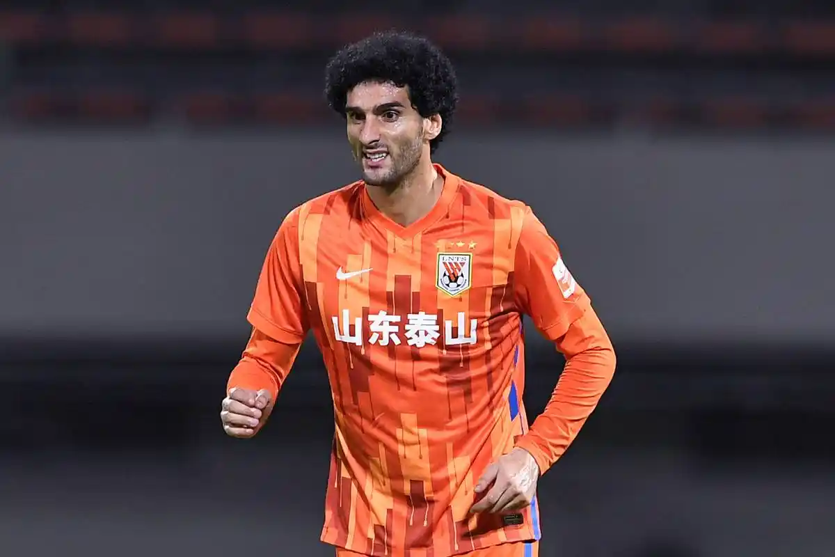 足球中超山东泰山平广州城