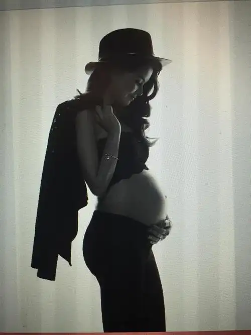 杰伦昆凌 孕妇照