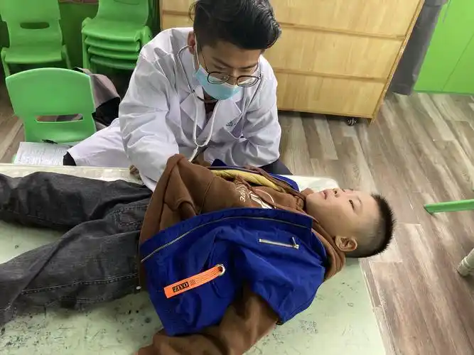 健康体检,茁壮成长——小不点幼儿园体检日