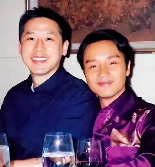 21年过去立誓要为张国荣终身不娶的唐鹤德如今他做到了吗