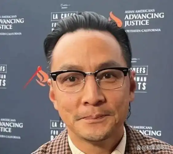 发际线一后退颜值就立马下降邓超阮经天梁朝伟都没跑掉