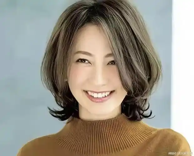 短发烫发新潮流,轻松减龄十岁!|发型|卷发|脸型|纹理烫_网易订阅