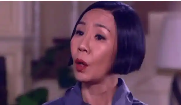 "中国最丑女演员"杨青,事业上升时嫁德国富豪,如今生活美满