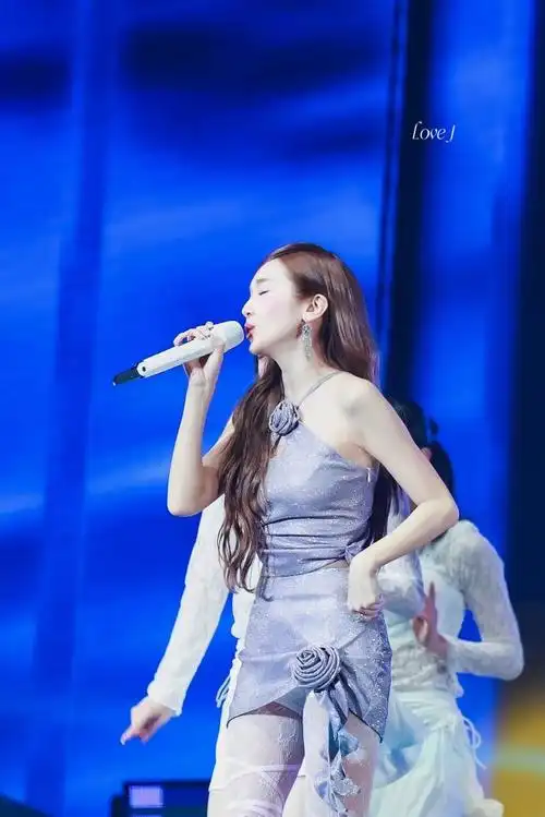 #郑秀妍演唱会##郑秀妍新专辑beepbeep#