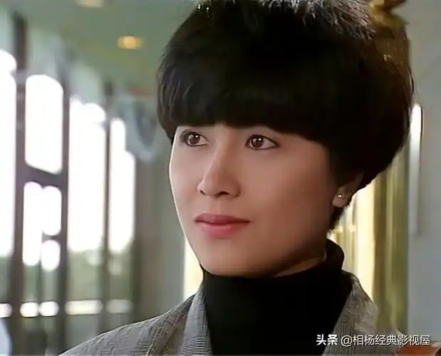 齐浩男是怎么爱上石伊明(石伊明与齐浩男关于爱情和人生的救赎)