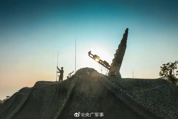 火箭军某旅掀起训练热潮