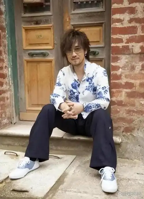 瘦成纸片人的6位明星有人像骷髅有人像根筷子