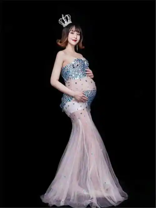 19岁年轻辣妈挺着大肚子拍孕妇照效果仙气十足美丽堪比女明星