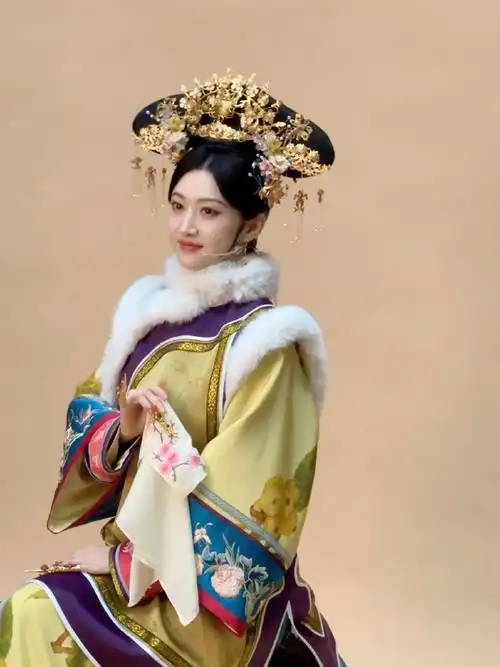 王牌对王牌##被景甜清宫造型福到了