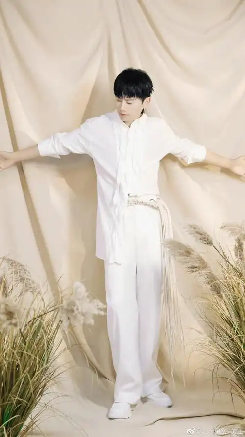 张杰超话#张杰未live巡回演唱会##张杰演唱会#【壁纸修9p】记忆中的