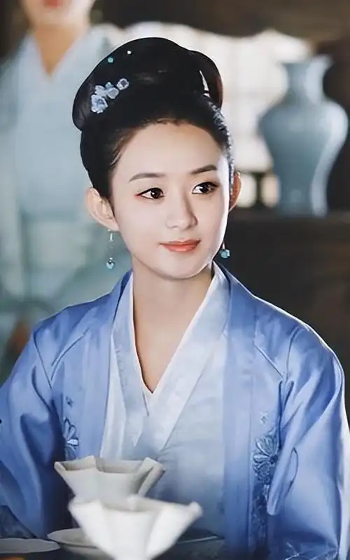 王晶所指的楚楚可怜是赵丽颖飞升关键张艺谋所说更接近事实