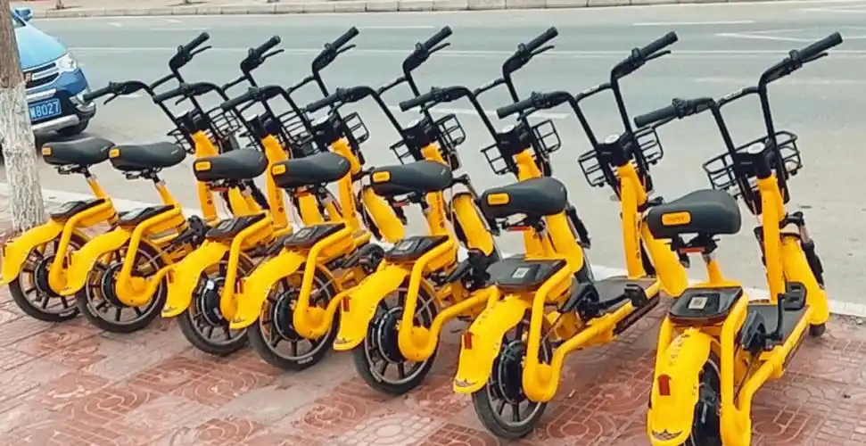 松果共享电单车助力便捷绿色出行