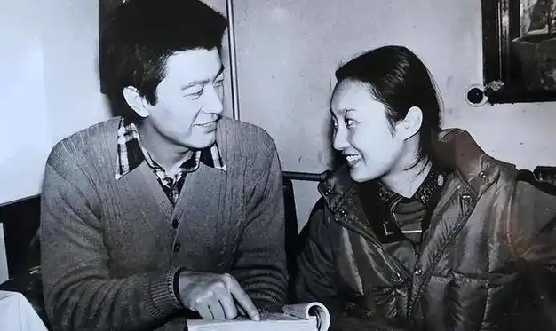 沧桑周里京最红时有泪和痛再婚后收获幸福