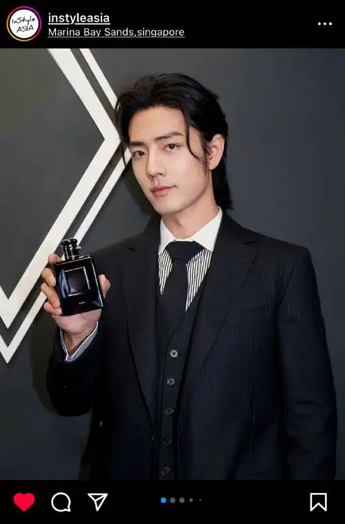 肖战登新加坡报纸##肖战 拉夫劳伦香氛##肖战新加坡人气