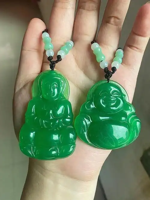 满绿观音玉佛吊坠情人节首选