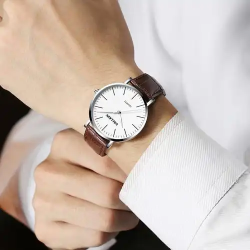 35岁的职场男人,更适合戴这些商务手表,在同事面前倍有面子