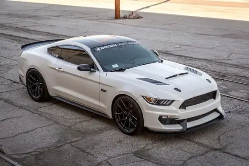 肌肉型跑车的代表福特野马50gt