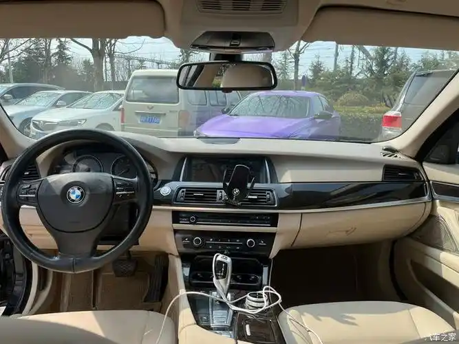 准11年宝马523li配置到顶4座加热发动机变速箱地盘