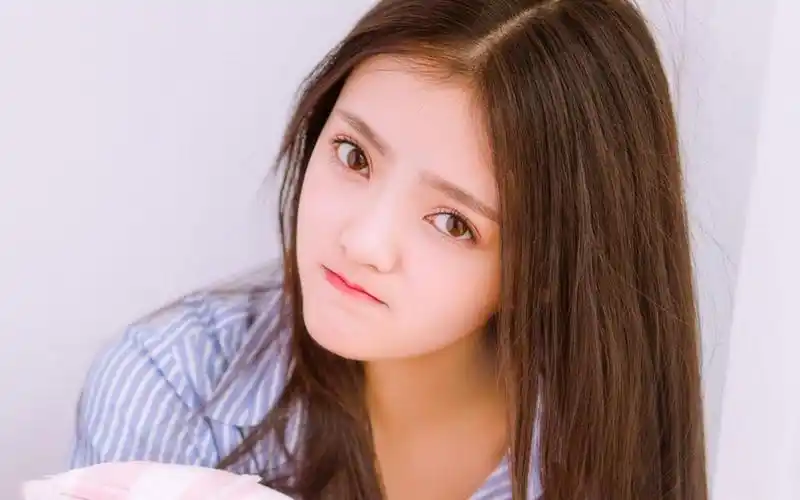 小清新衬衫清纯美女唯美可爱俏皮诱人写真