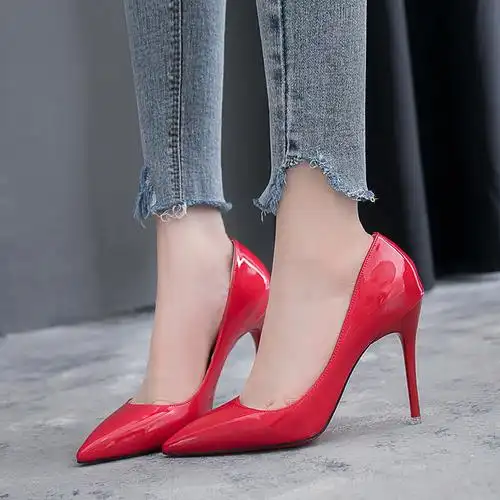 红色高跟鞋女2019新款尖头细跟漆皮结婚单鞋裸色夏季鞋子新娘婚鞋