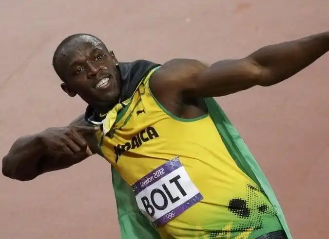 男子100米决赛 闪电博尔特再破奥运纪录卫冕