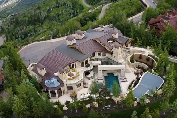 带你体验超级豪华的宫殿别墅豪华园林