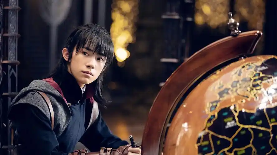 《热血同行》易烊千玺演绎精彩动作戏,一举一动见真章