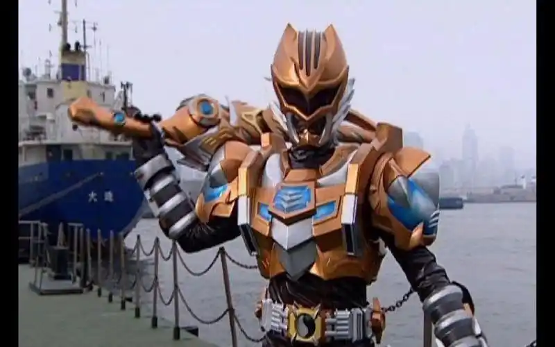 【铠甲勇士铠传】地虎侠介绍片段