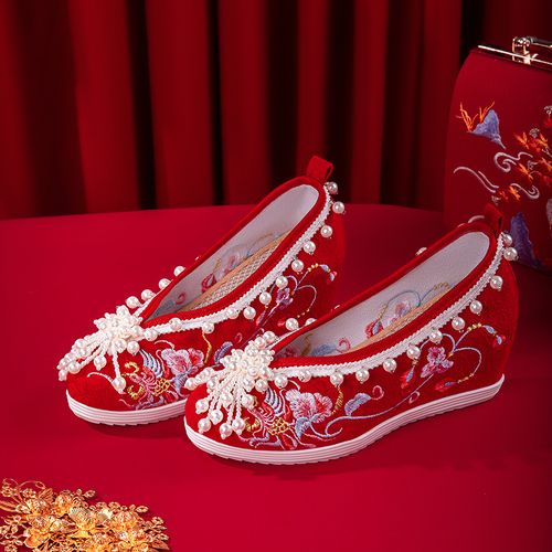 原创中式女春季婚礼红色配汉服内增高坡跟珍珠流苏绣花鞋秀禾婚鞋