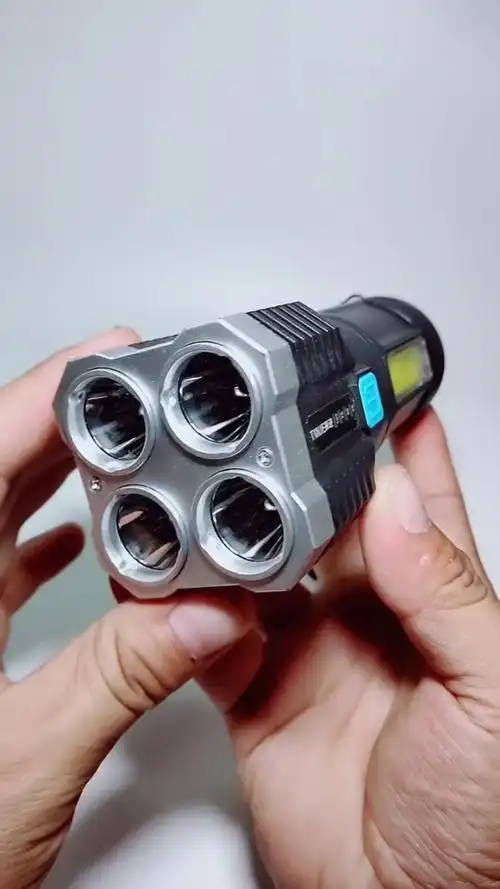高级强光四珠手电筒