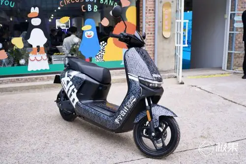 九号公司发布了2021系列新品,有全新的 c 系列,a 系列,n 系列电动车与