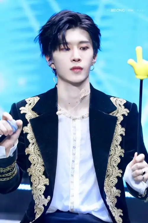 能量偶像范丞丞