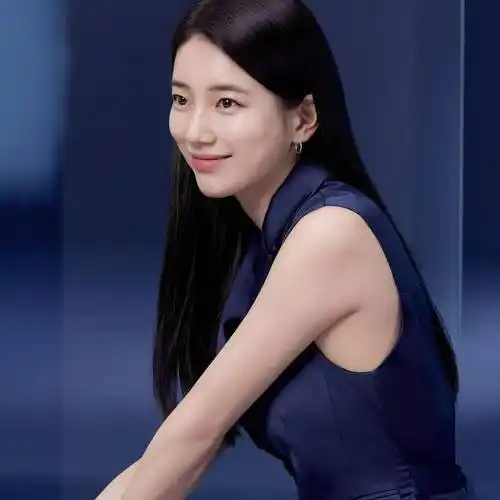 1/ 5 搜狐娱乐讯 9月9日,韩国女艺人裴秀智为某品牌拍摄一组全新宣传