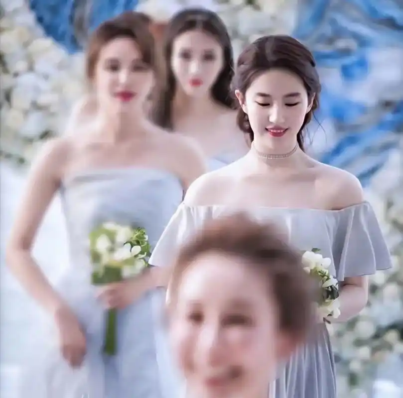 刘亦菲做伴娘是专业的,自带气氛,自带仙气.