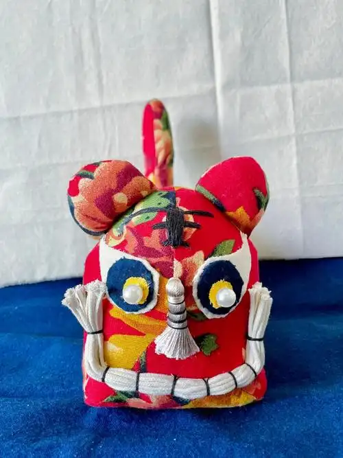 布老虎做着做着丑哭了09附图纸