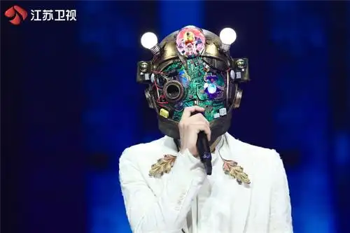 《蒙面唱将猜猜猜》埃尼阿克:大家的目光像是他的兴奋剂,他就是王子异