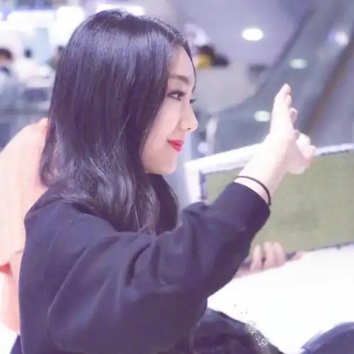 火箭少女101李紫婷